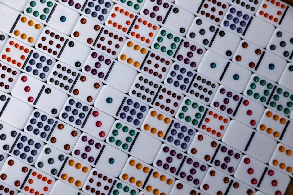 尊龙凯时棋牌:象棋战术深度解析与布局新思路